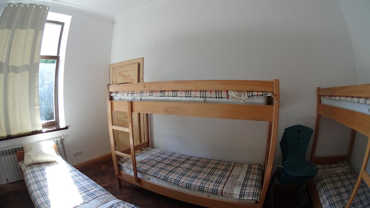 Hostel Mif Ивано-Франкивск Екстериор снимка